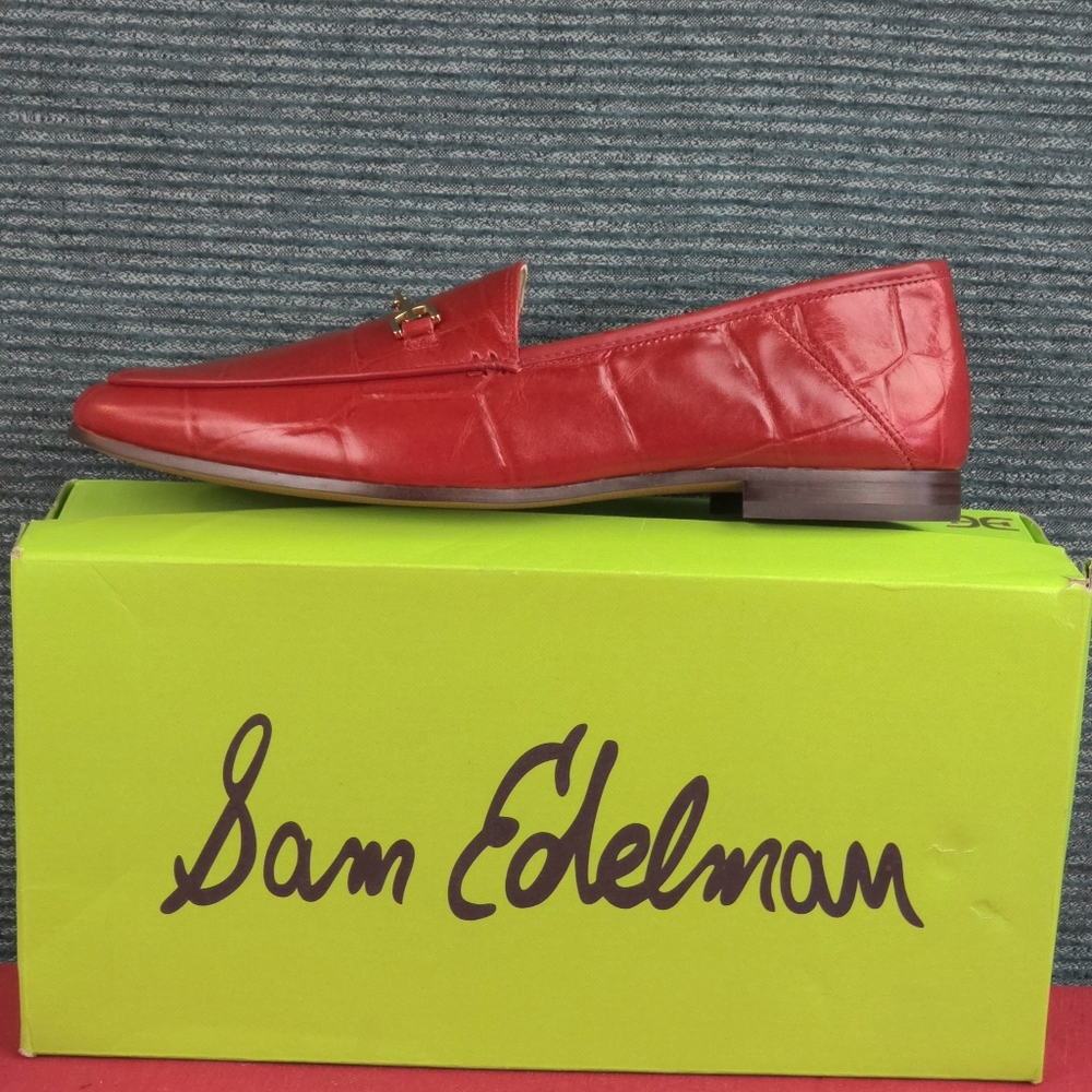 Sam Edelman Loraine, Red Croc Pattern Loafers NEW In Box 10.5M - Picture 4 of 16
